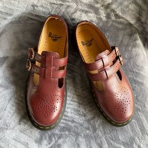 dr.marten mary jane shoe